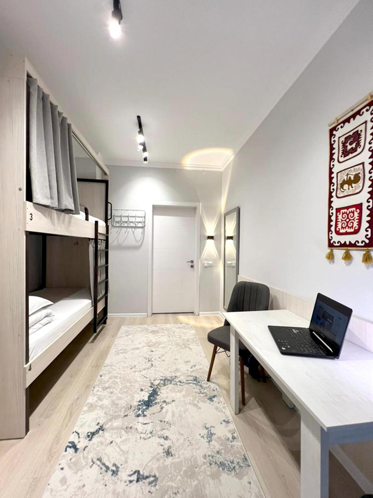 Compass Hostel Bişkek Dış mekan fotoğraf