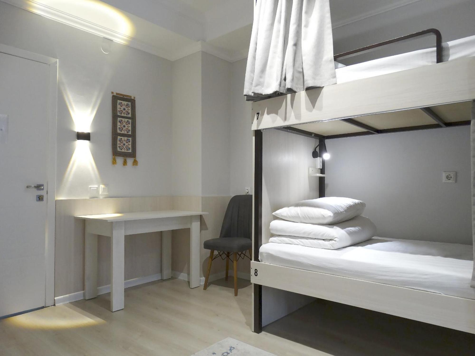 Compass Hostel Bişkek Dış mekan fotoğraf